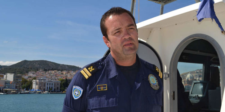 Τα παιδιά του «ήρωα του Αιγαίου» Κυριάκου Παπαδόπουλου υιοθετεί η Βουλή