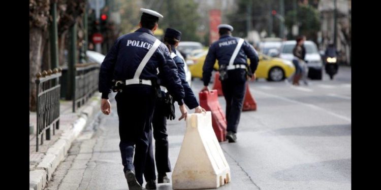 Συγκεντρώσεις και πορείες στο κέντρο της Αθήνας – Οι κυκλοφοριακές ρυθμίσεις