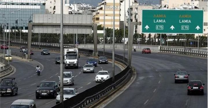 Γέφυρα Καλυφτάκη – Άνδρας απειλεί να αυτοκτονήσει