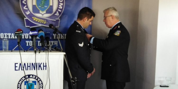 «Αστυνομικό Αριστείο Ανδραγαθίας» στον υπαρχιφύλακα Νικόλαο Παναγιωτόπουλο