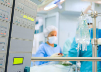 Τις ελλείψεις σε κλίνες ΜΕΘ καταγράφει έρευνα της ΠΟΕΔΗΝ