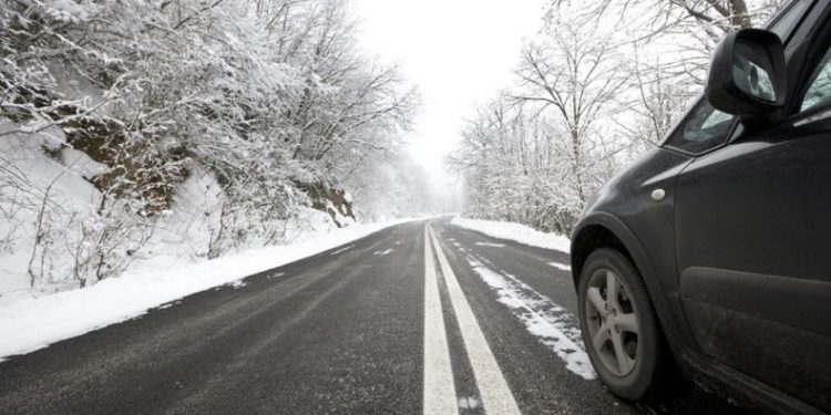 Προληπτικά μέτρα για την επερχόμενη κακοκαιρία – Βίντεο για την ασφαλή οδήγηση στο χιόνι