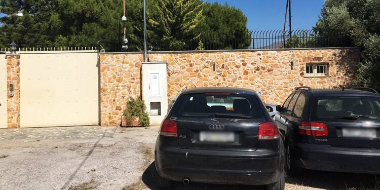 “Γιατρός” ειδικός στην αντιπαρακολούθηση; Και όμως γίνεται.