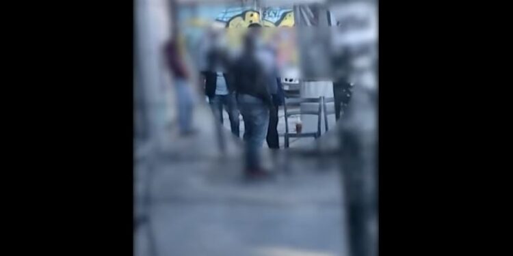 Βίντεο από την δράση σπείρας διακίνησης ναρκωτικών στο κέντρο της Αθήνας