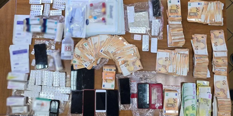 «Ξεδοντιάστηκε» συμμορία που εξαπατούσε τις υγειονομικές επιτροπές ΚΕΠΑ – ΒΙΝΤΕΟ – ΦΩΤΟ