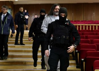 Αγόρευση εισαγγελέα στη δίκη της Χρυσής Αυγής: Ο Παύλος Φύσσας «υπέδειξε τον Ρουπακιά» ως δολοφόνο του πριν ξεψυχήσει