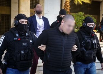 Υπόθεσης διπλής δολοφονίας στη Φοινικούντα: Αρνούνται τις κατηγορίες οι δύο συλληφθέντες μετά την απολογία τους – ΒΙΝΤΕΟ