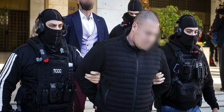 Υπόθεσης διπλής δολοφονίας στη Φοινικούντα: Αρνούνται τις κατηγορίες οι δύο συλληφθέντες μετά την απολογία τους – ΒΙΝΤΕΟ