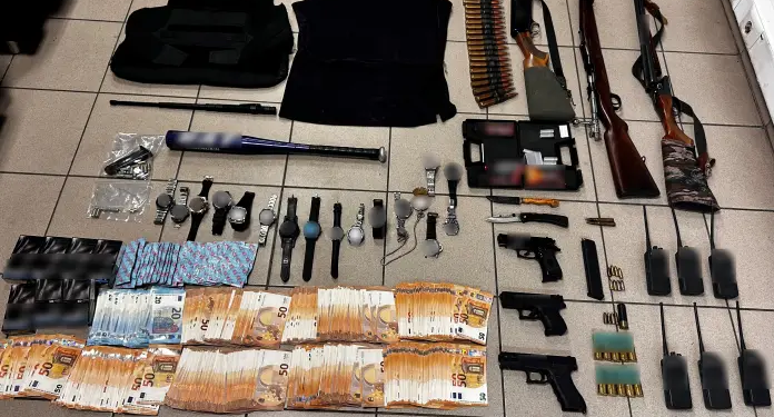 Θεσσαλονίκη: Εξάρθρωση μεγάλου κυκλώματος trafficking – Εκμεταλλεύονταν γυναίκες από τη Λ. Αμερική – ΦΩΤΟ