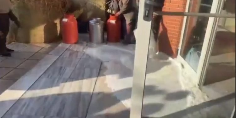 Αγροτικές κινητοποιήσεις: Στο πανελλαδικό συντονιστικό του Σαββάτου 13/12 οι αποφάσεις μετά το κάλεσμα Μητσοτάκη