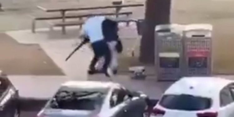 Μακελειό στο Σίδνει: Με την ISIS συνδέουν οι Αρχές τους δράστες που αιματοκύλισαν την παραλία – ΦΩΤΟ