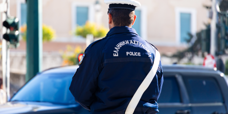 Σάλος στη Χαλκιδική με τους «νταβατζήδες» τροχονόμους