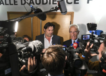 Γάλλος αναισθησιολόγος κατηγορείται ότι δηλητηρίασε περισσότερους από 20 ανθρώπους για να γίνει ο ήρωας που θα τους επανέφερε στη ζωή – Οι 9 πέθαναν