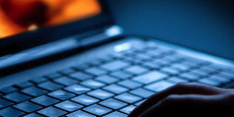 Παιδίατρος γνωστού νοσοκομείου στην Αργεντινή συνελήφθη για διάδοση παιδικού πορνογραφικού υλικού