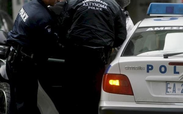 Τρεις συλλήψεις για επεισόδιο σε κατάστημα στον Εύοσμο – Επιτέθηκαν σε αστυνομικούς