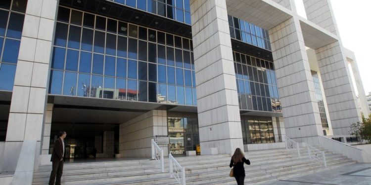 Αποζημίωση στην Ηριάννα και τον Περικλή για την άδικη κράτησή τους