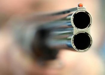 Δεν θα δικαστεί ο 88χρονος απόστρατος αξιωματικός του Λιμενικού που πυροβόλησε 2 ληστές