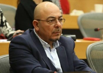 DW: Νιαζί Κιζιλγιουρέκ, ο Tουρκοκύπριος ευρωβουλευτής και ακτιβιστής της ειρήνης