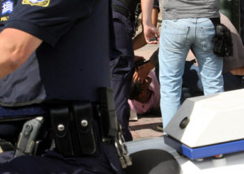 Περιπετειώδης σύλληψη 57χρονου που μετέφερε παράτυπους μετανάστες