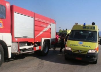 Δύο νεκροί και ένας τραυματίας σε σύγκρουση βυτιοφόρου με φορτηγό στο Κορωπί – Αποκλεισμένη η περιοχή λόγω διαρροής καυσίμου