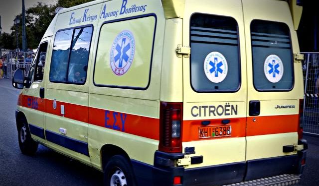 Θανατηφόρο τροχαίο με όχημα που μετέφερε παράνομα μετανάστες