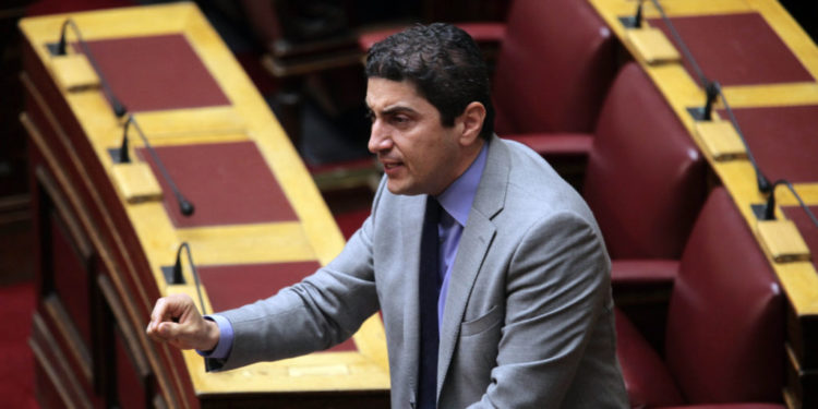 Δικηγόροι κατά Αυγενάκη για το αδιάβλητο των εκλογών