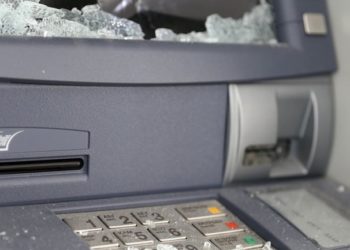 Ανατίναξαν ΑΤΜ τα ξημερώματα σε Κηφισιά και Καλύβια