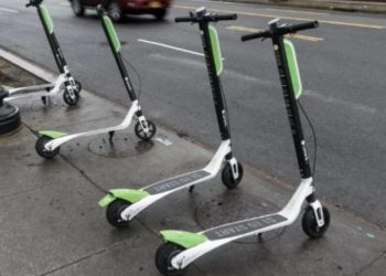 Ηλικιωμένη παρασύρθηκε από ηλεκτρικό πατίνι – Διακομίστηκε σε νοσοκομείο   