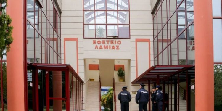 Στο εδώλιο 76χρονος που ασελγούσε σε ανήλικα κορίτσια