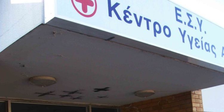 Αφήνουν τις διακοπές τους για να προσφέρουν βοήθεια: Φοιτητές Ιατρικής συμμετέχουν στο πρόγραμμα εθελοντικής βοήθειας σε 3 κέντρα υγείας