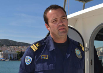 Τα παιδιά του «ήρωα του Αιγαίου» Κυριάκου Παπαδόπουλου υιοθετεί η Βουλή