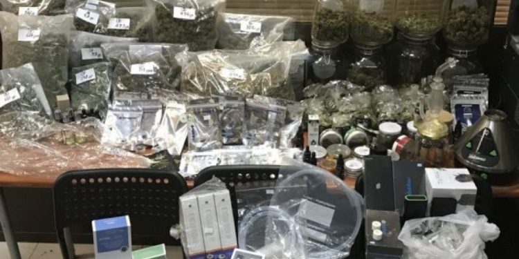 Τρεις συλλήψεις για κατοχή μεγάλης ποσότητας ναρκωτικών στη Θεσσαλονίκη