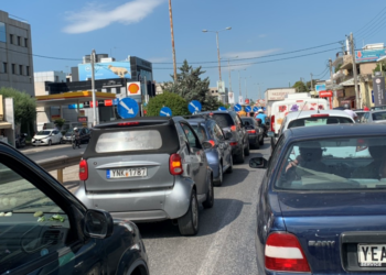 Λεωφόρος Μεσογείων: Μεγάλα προβλήματα στην κυκλοφορία λόγω έργων (ΦΩΤΟ)