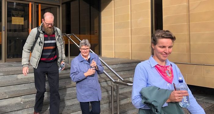 Δικαστήριο επέβαλε πρόστιμο 2,4 εκ. ευρώ σε δύο φανατικούς χριστιανούς που δεν πλήρωναν φόρους επειδή ήταν «ενάντια στη θέληση του Θεού»