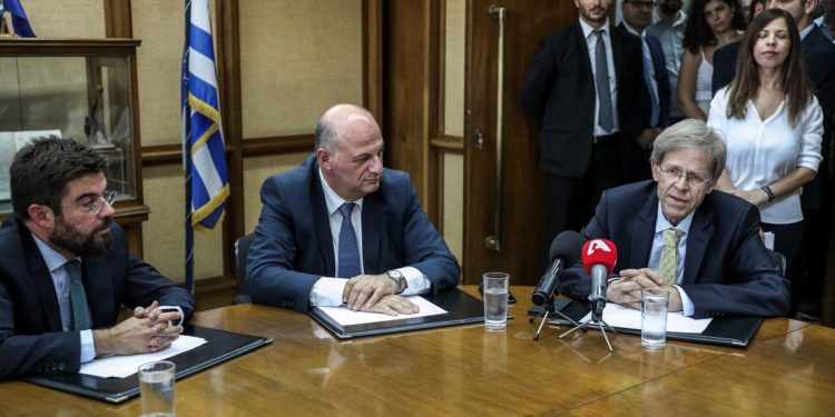 Νέα ηγεσία, αλλαγή Κωδίκων και αποκατάσταση της ηρεμίας τα πρώτα «στοιχήματα» του νέου υπουργού Δικαιοσύνης