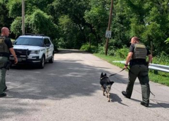 Η αστυνομία εντόπισε καταζητούμενο όταν εκείνος… αερίστηκε δυνατά