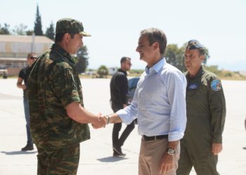 Στην 111 Πτέρυγα Μάχης, στον Βόλο, ο Κυριάκος Μητσοτάκης