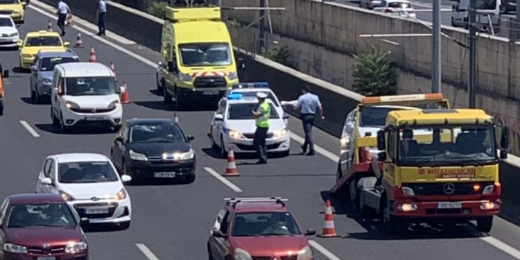 Τροχαίο στην Αττική Οδό – ΦΩΤΟ