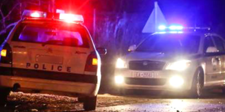 Δύο εμπρησμοί οχημάτων σε Ασπρόπυργο και Μενίδι
