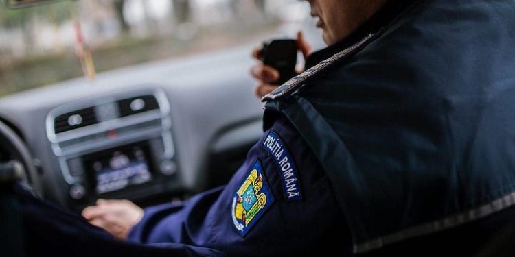 Έρευνα για το τηλεφώνημα θύματος της υπόθεσης Καρακάλ στη γραμμή 112