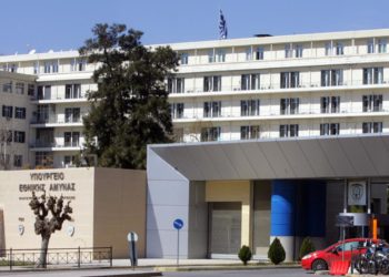 Στο υπουργείο Εθνικής Άμυνας αύριο το απόγευμα ο πρωθυπουργός