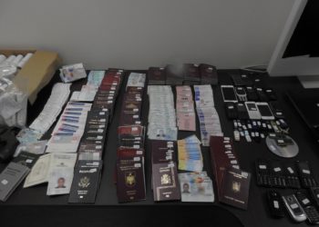 Εργαστήριο πλαστών εγγράφων στην Ηλιούπολη