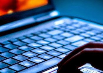 Συνελήφθη 22χρονος για πορνογραφία ανηλίκων μέσω διαδικτύου