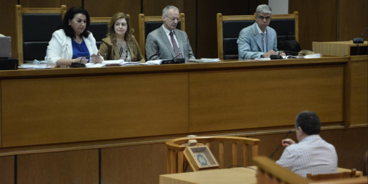 Γ. Ρουπακιάς για δολοφονία Φύσσα: Μία απλή ανθρωποκτονία ήταν…