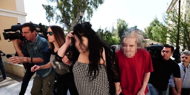 Σε δίκη μητέρα και κόρη για την δολοφονία του νεογέννητου βρέφους στη Πετρούπολη