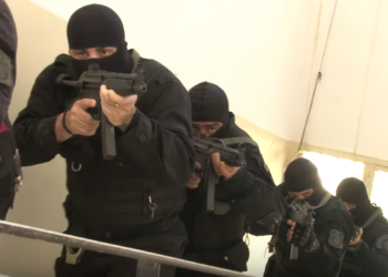 Η σκληρή εκπαίδευση των φρουρών του Κορυδαλλού (ΒΙΝΤΕΟ)