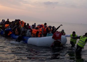 Αναβιώνει ο εφιάλτης του 2015, ξαναγεμίζουν πρόσφυγες τα νησιά του Αιγαίου