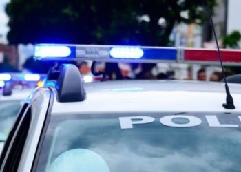 Μέσα σε Ι.Χ. επιβατικό στρίμωξαν 10 αλλοδαπούς για να τους μεταφέρουν παράνομα           