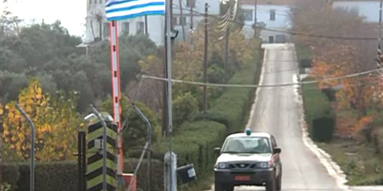 Απέδρασαν δύο κρατούμενοι από τις φυλακές Κασσάνδρας
