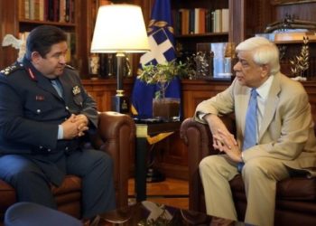 Ο ΠτΔ κατά τη συνάντηση με τον αρχηγό της ΕΛ.ΑΣ.: Πολύ σημαντικό αγαθό η διασφάλιση της Δημόσιας Τάξης